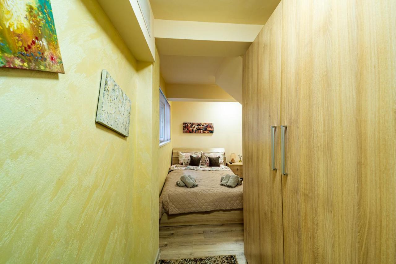 Abstract Apartment Varna Luaran gambar